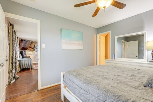 Spacious House w/ Gas Grill & Gas Fireplace!