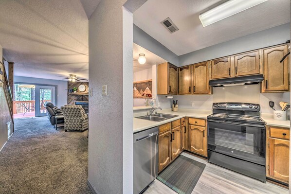 المنشأة من الداخل