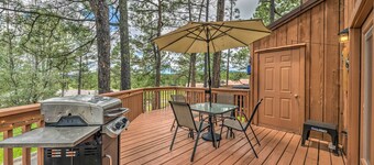 Hike, Golf & Explore: Ruidoso Retreat w/ Deck!