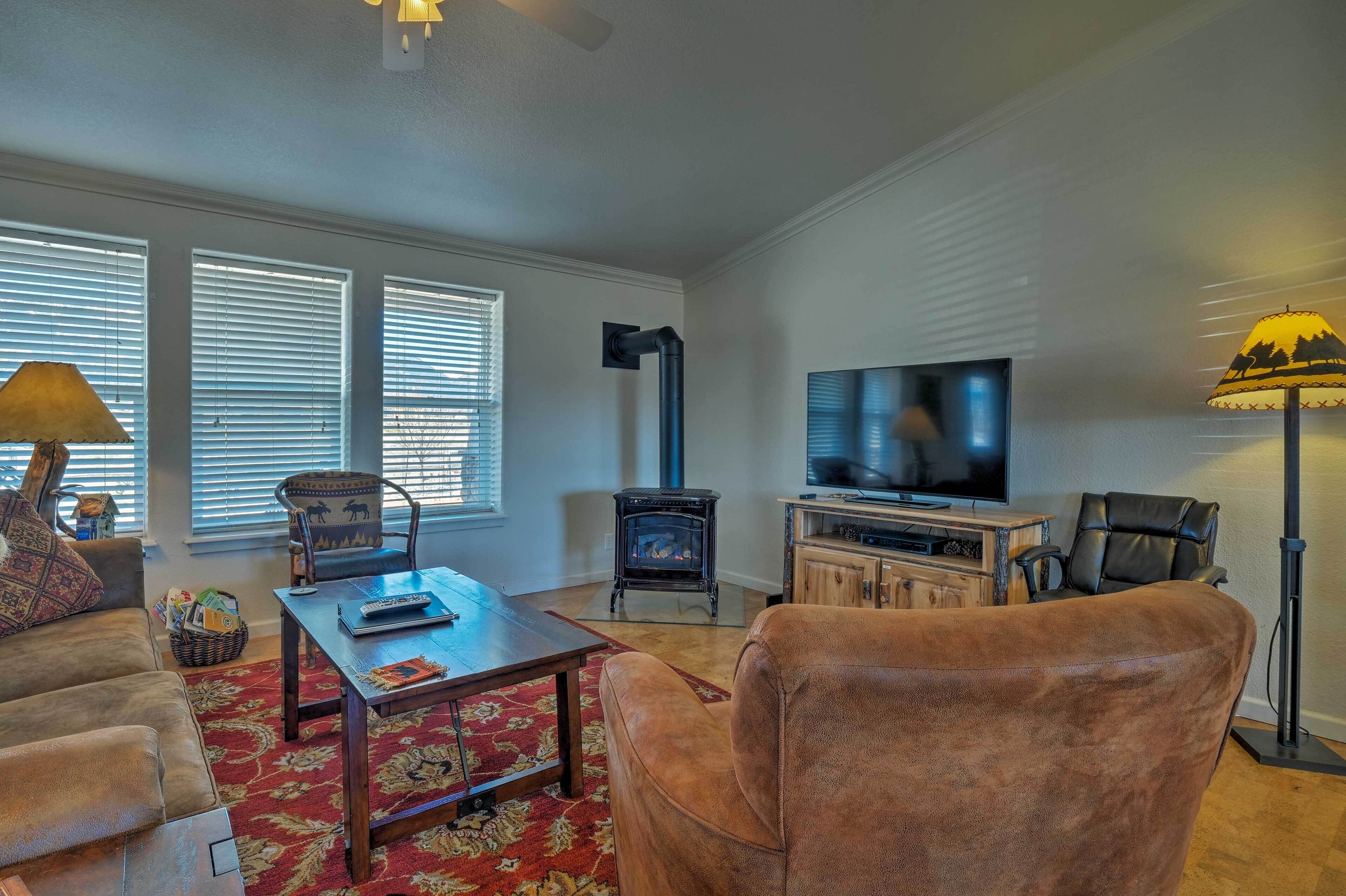 House (3 Bedrooms) | Interior