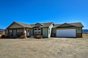 House (3 Bedrooms) | Interior - 'the Fishing House' Buena Vista Home w/ Mtn Views! (Buena Vista)