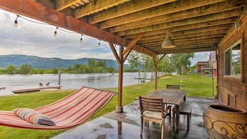 Rumah (2 Bedrooms) | Interior