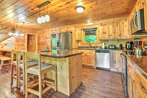 Interior - Gatlinburg Cabin w/ Home Theater & Hot Tub! (Gatlinburg)