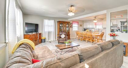 Welcoming Kentucky Home w/ Sprawling Views!