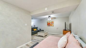 Nhà (3 Bedrooms) | Nội thất