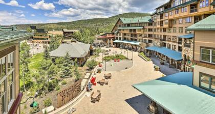 Winter Park Condo w/ Mountain Views + Hot Tub