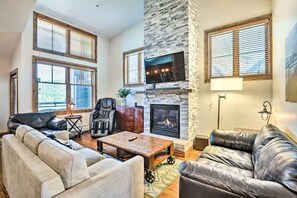 TV, fireplace - Winter Park Condo w/ Mountain Views + Hot Tub (Winter Park)