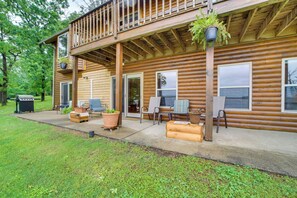 Apartment (3 Bedrooms) | Interior - Boat Dock & Fire Pit: 'sunset Cove' Lakefront Gem (Jay)