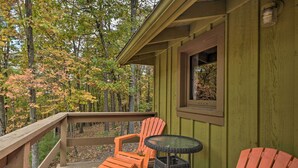 Unclassified image, 3 of 44, button - 1 Mi to Raystown Lake: 'wyatt Earp Cabin' w/ Deck! (Huntingdon)