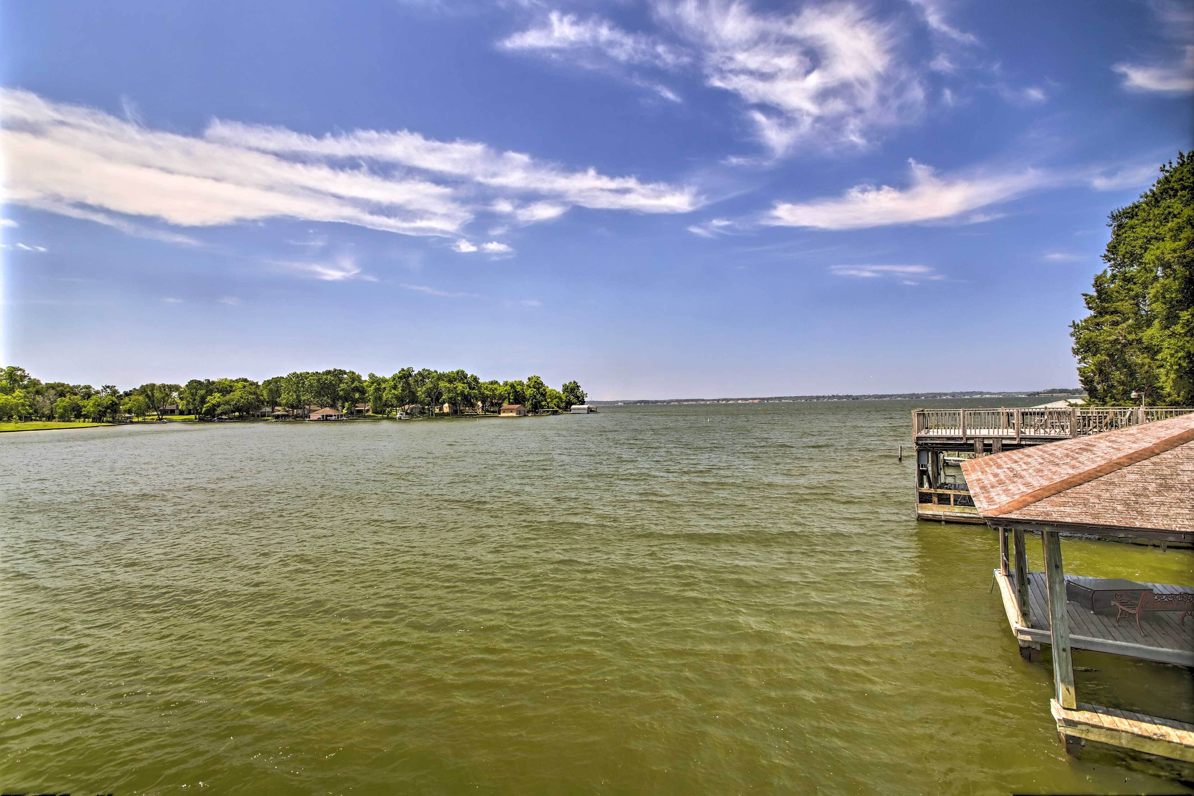 Waterfront Lake Home w/ Deck - New Renovations!