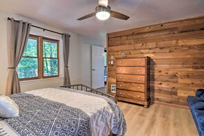 Interior - Game Room + Fire Pit: Weaverville Family Home! (Weaverville)