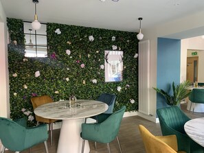 Lunch and dinner served - Stag & Thistle Hotel and Restaurant (Fraserburgh)