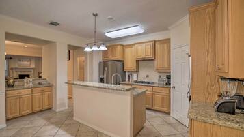 Apartment (4 Bedrooms) | Interior