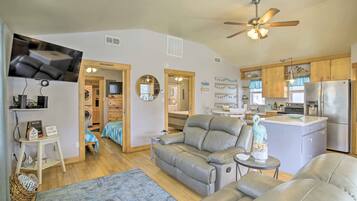 Rumah (2 Bedrooms) | Interior