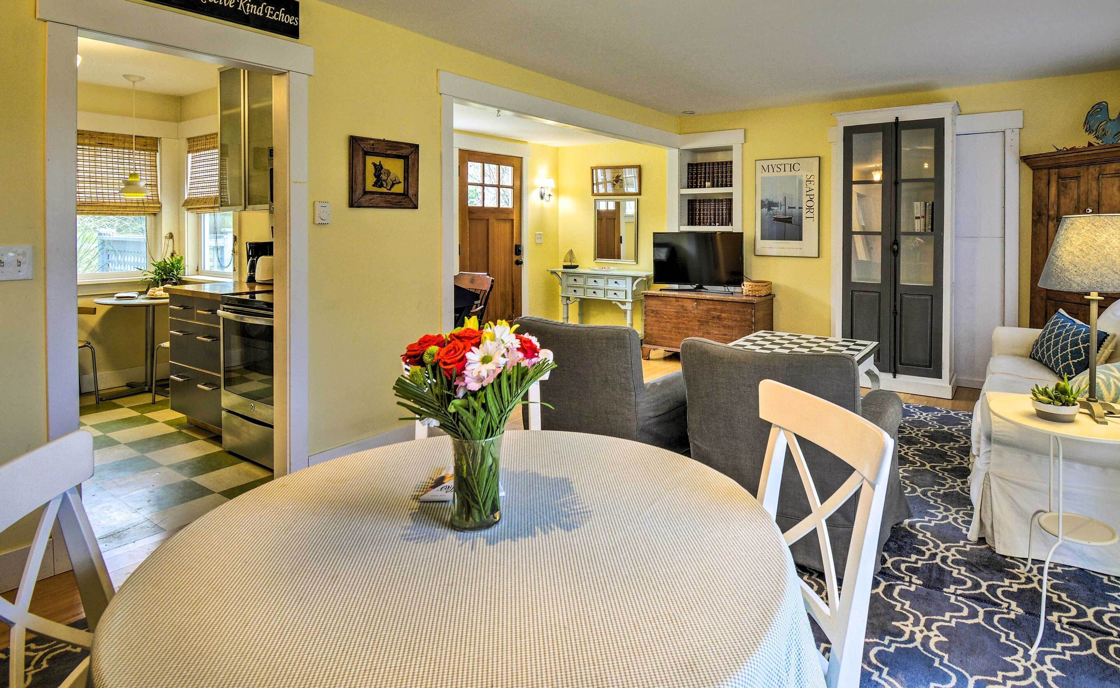 House (2 Bedrooms) | Front of property