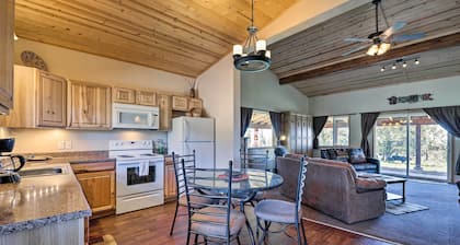 5-acre Moab Studio w/ BBQ & Stunning Mtn Views
