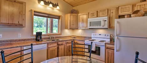 Apartment (0 Bedroom) | Interior