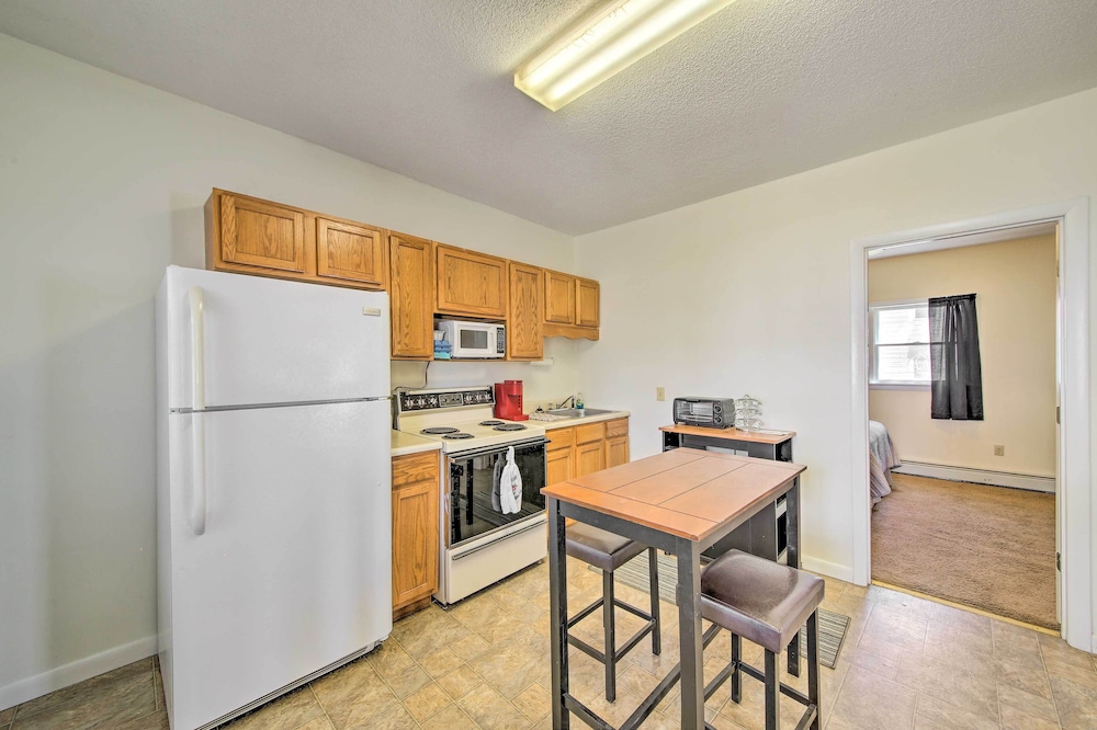 Bright Bingham Apt: Hunt, ATV & River Raft!
