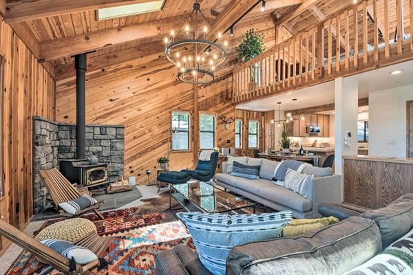 House (2 Bedrooms) | Interior