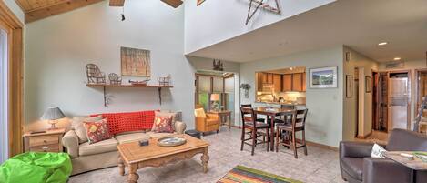 Apartment (2 Bedrooms) | Front of property