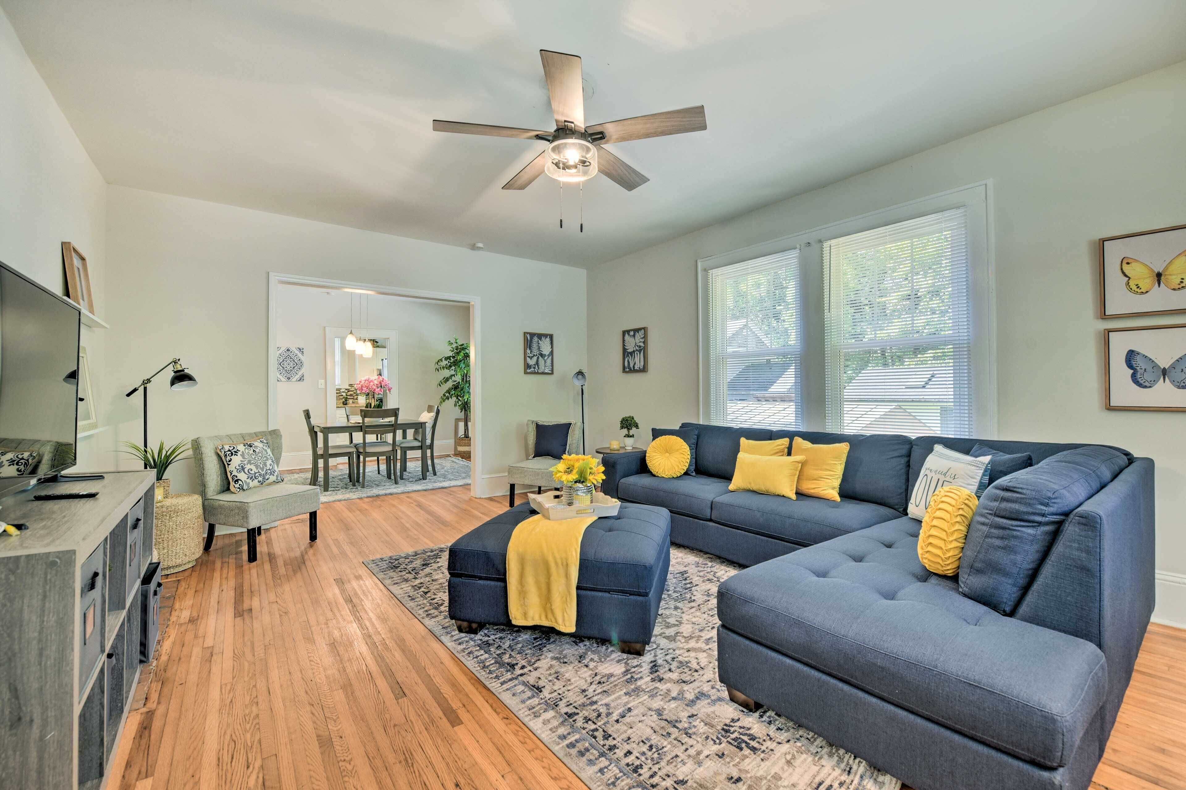 Charming Charlotte Abode w/ Deck & Fire Pit!