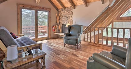 Black Hills Hideaway w/ Wraparound Deck & Hot Tub!