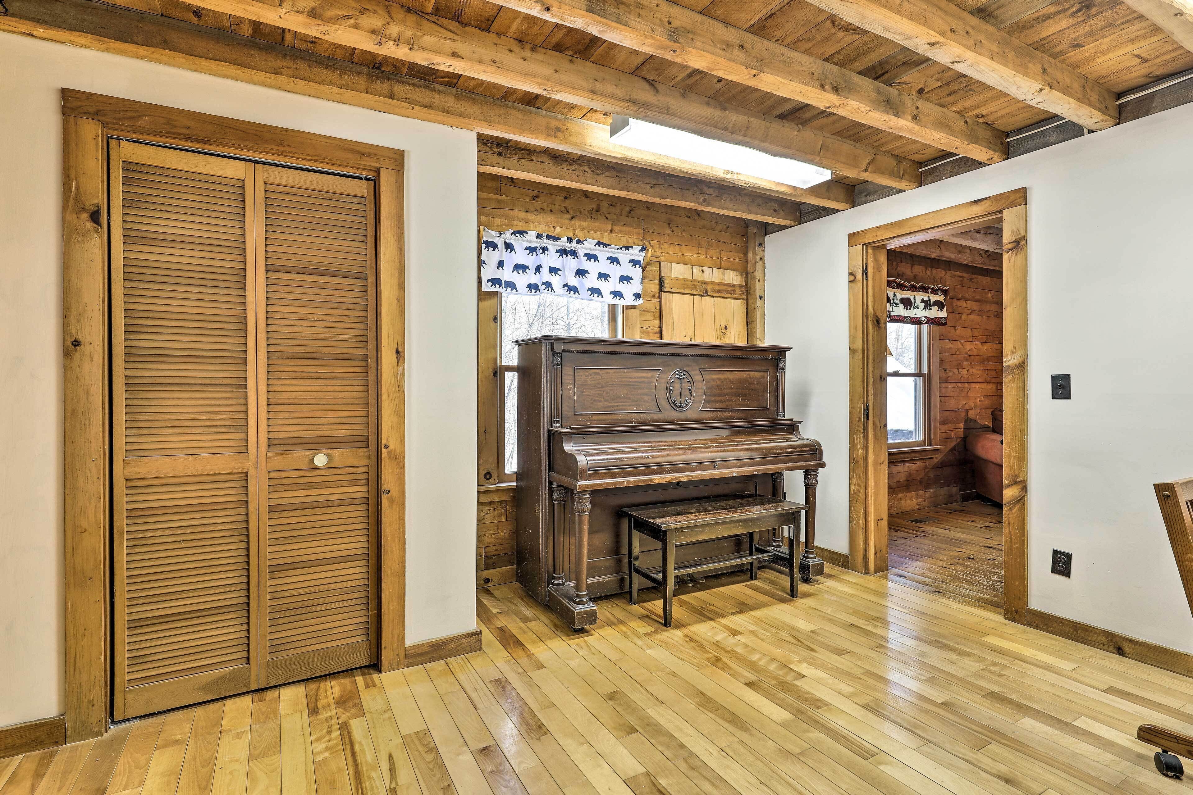 House (4 Bedrooms) | Interior