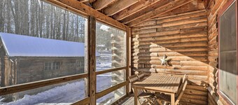 Black Bear Lodge: A Rural White Mtns Retreat