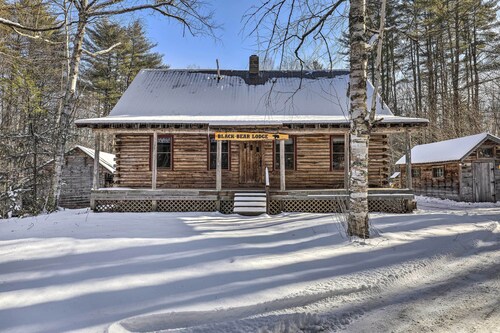 Black Bear Lodge: A Rural White Mtns Retreat
