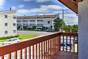 Apartment (1 Bedroom) | Interior - 'beach Haven Condo' - Steps to Brigantine Beach! (Brigantine)