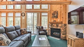 House (3 Bedrooms) | Front of property