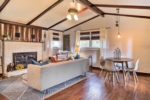 House (2 Bedrooms) | Interior - Calming Shenandoah Valley Cabin w/ Hot Tub! (Luray)