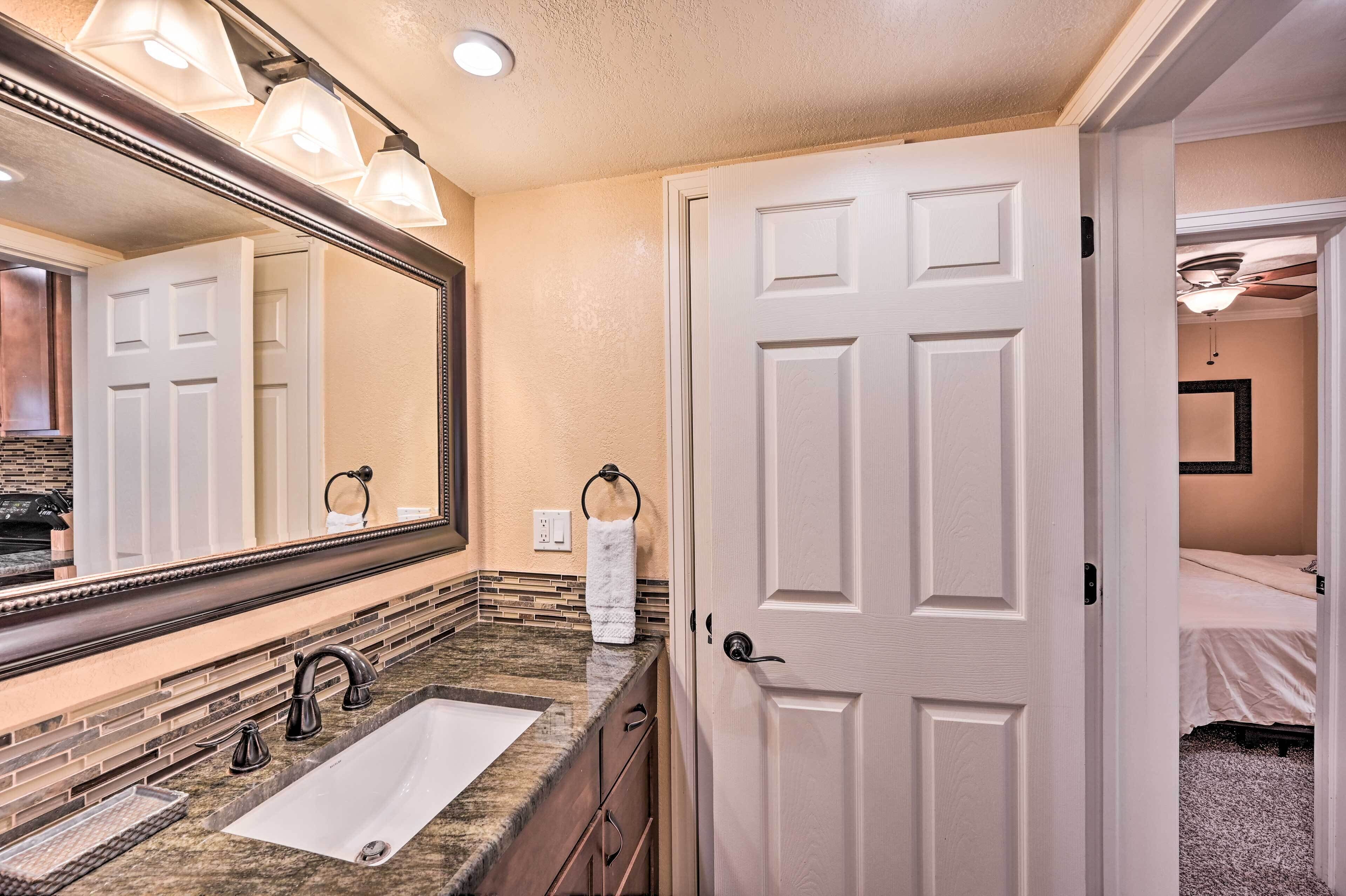 Charming Greenwood Village Condo w/ Patio!