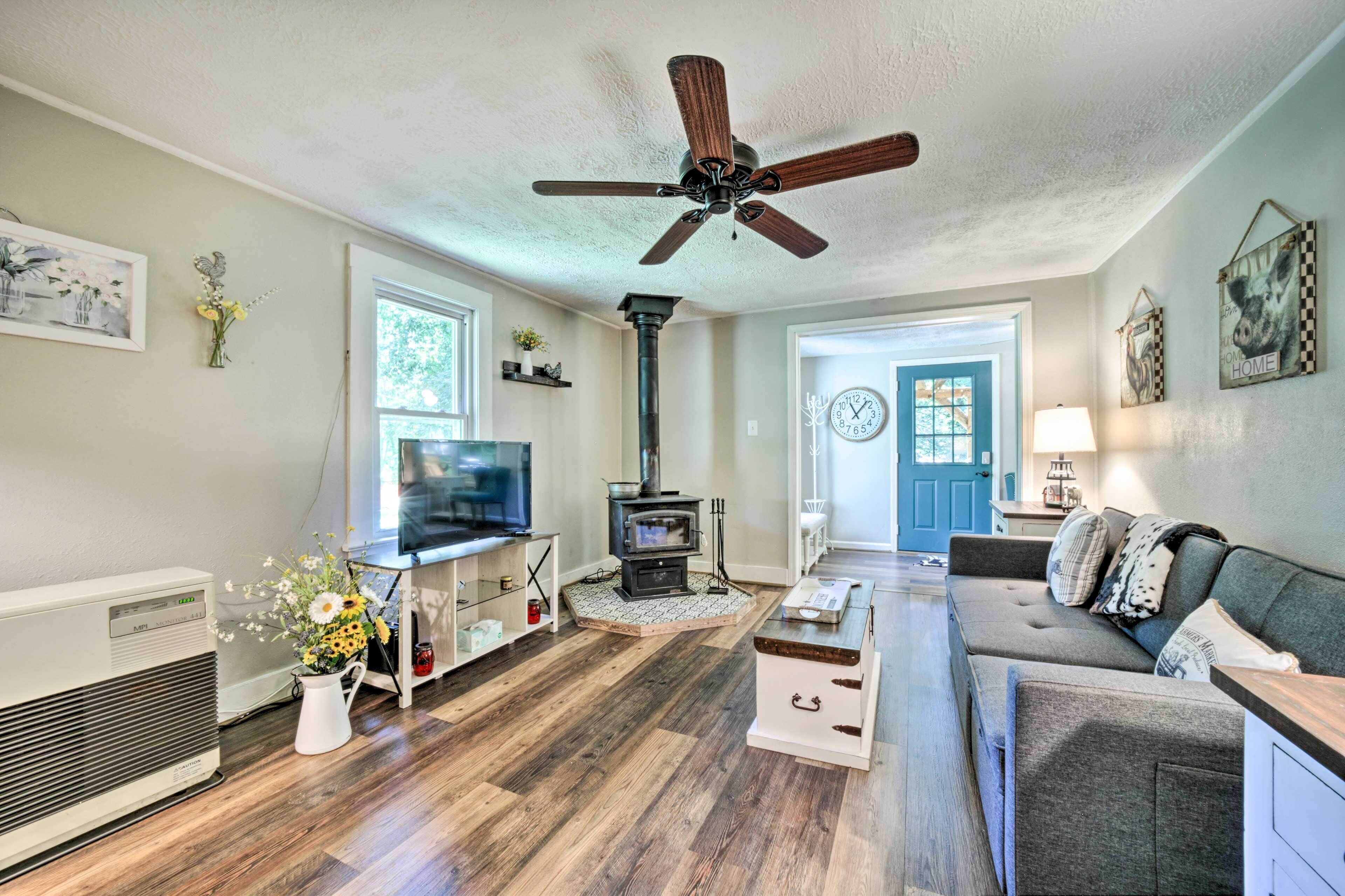 Charming Waynesville Cottage <2 Mi to Main St