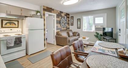 Cozy Roseburg Home w/ Fire Pit + Gas Grill!