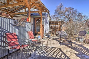 Interior - Cozy & Vintage Cedar City Apartment w/ Fire Pit! (Cedar City)
