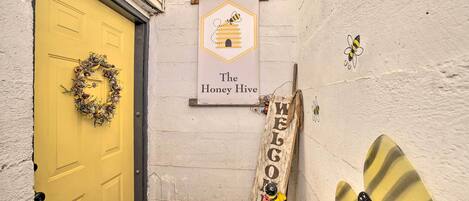 Apartment (1 Bedroom) | Front of property