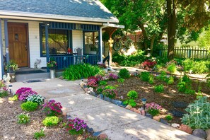Apartment (1 Bedroom) | Interior - Cozy & Vintage Cedar City Apartment w/ Fire Pit! (Cedar City)