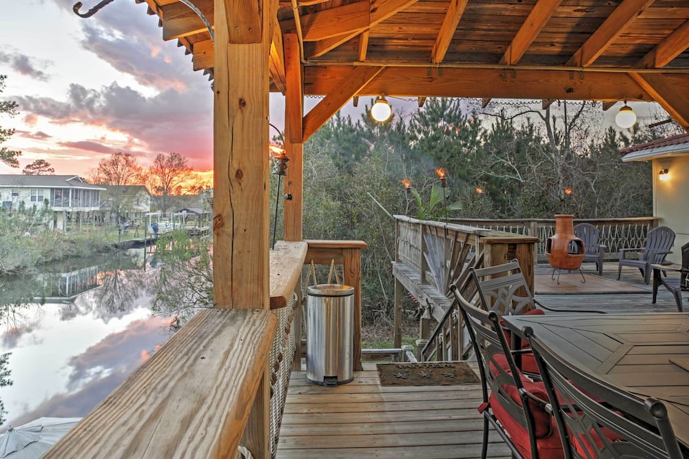 Bay St. Louis House w/ Boat Dock & Launch! - Bayside Park, MS