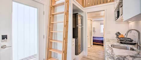 House (1 Bedroom) | Interior