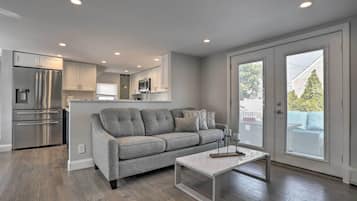 Rumah (2 Bedrooms) | Interior