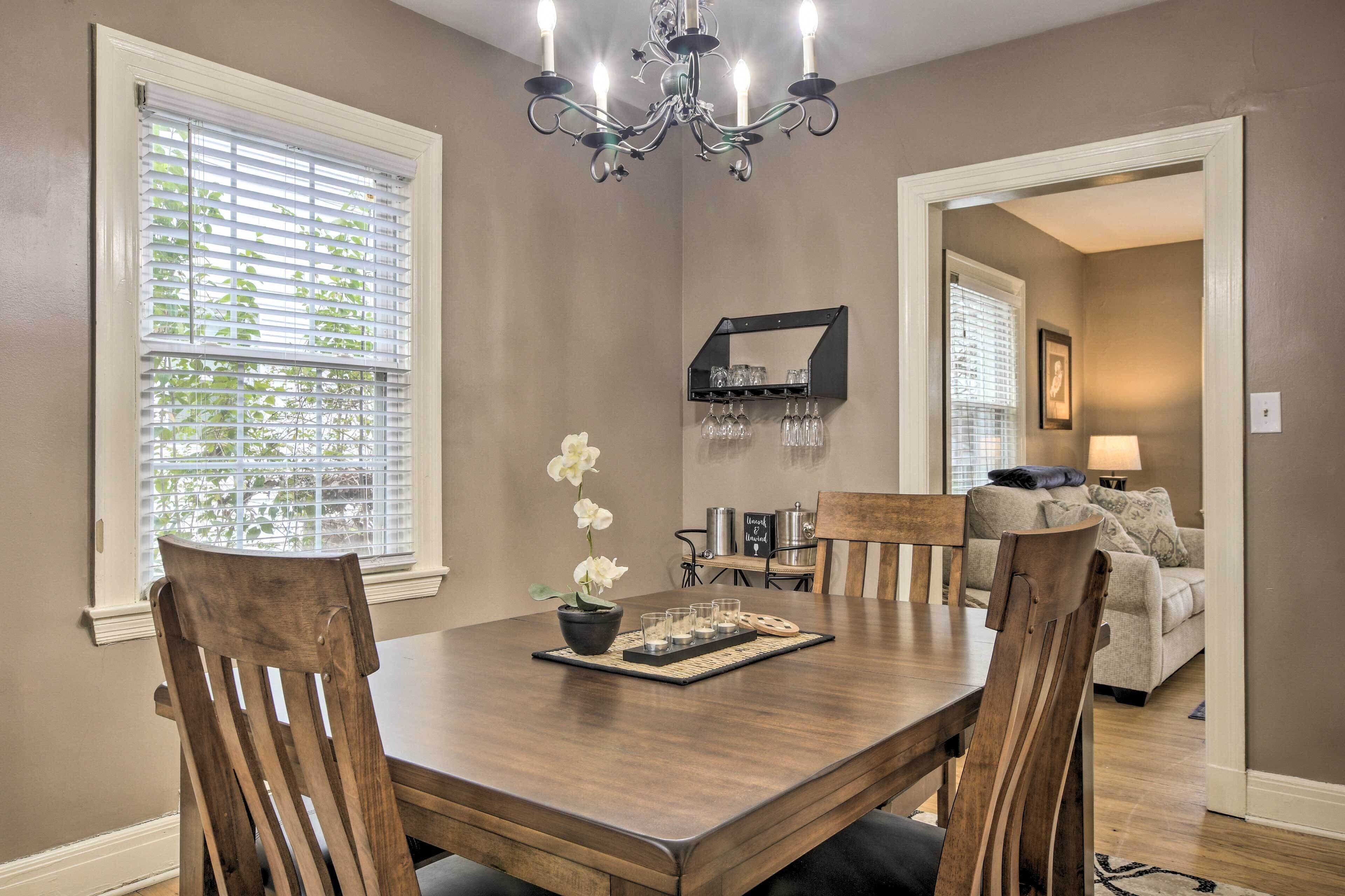 House (2 Bedrooms) | Interior