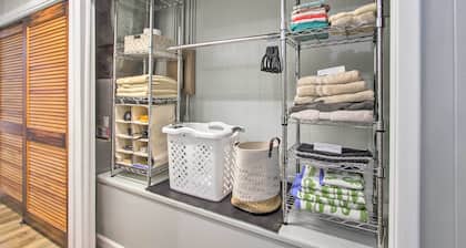 Charming Choteau Apartment: Central Location!