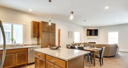 'echo Base Lodge' Near Holiday Valley Slopes!