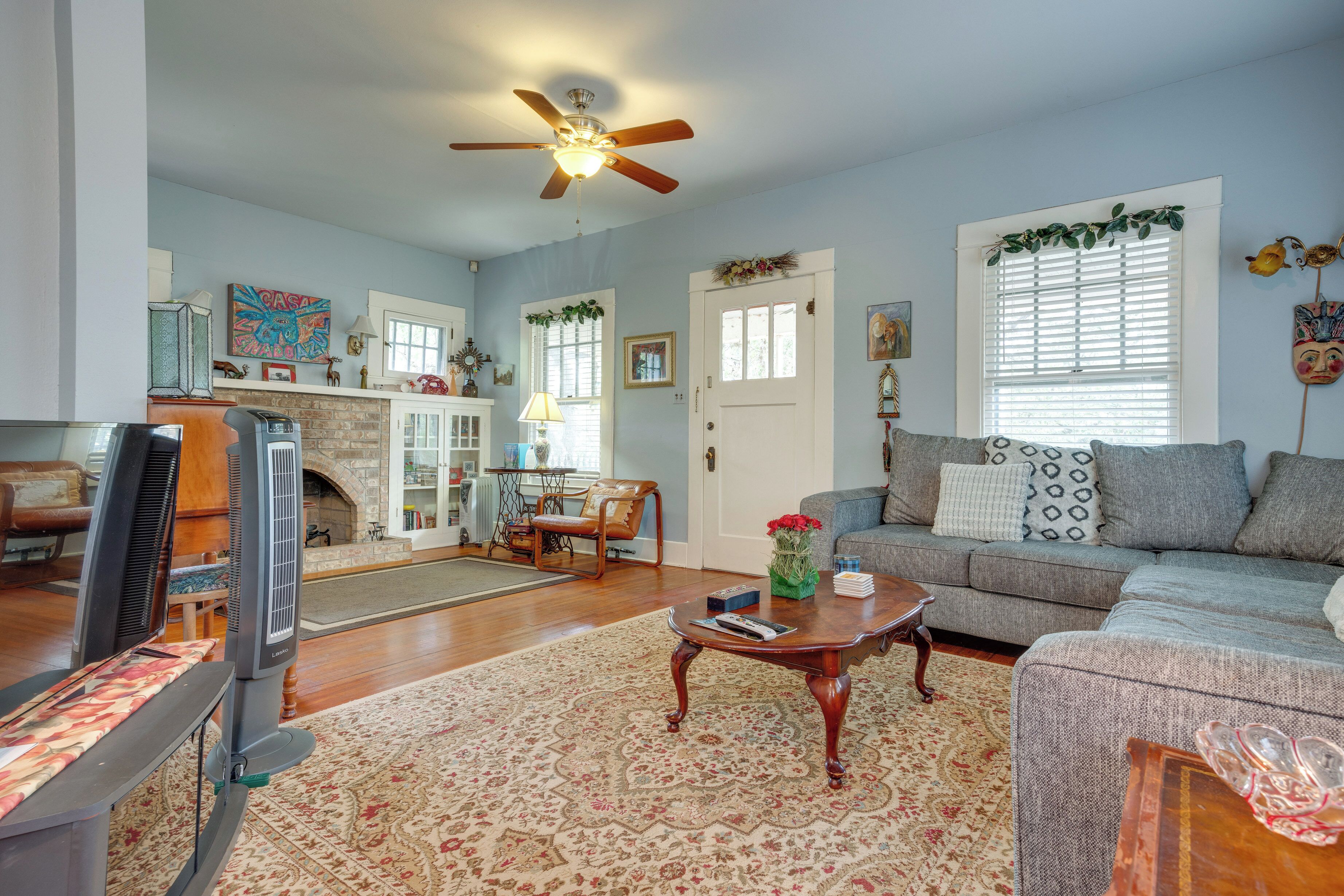 Cottage (2 Bedrooms) | Front of property