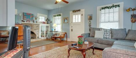 Cottage (2 Bedrooms) | Front of property