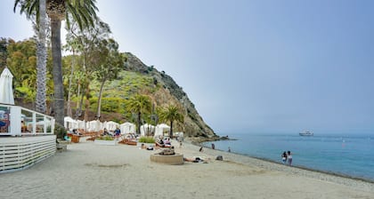 Dreamy Catalina Island Home, Walk to Beach & Ferry