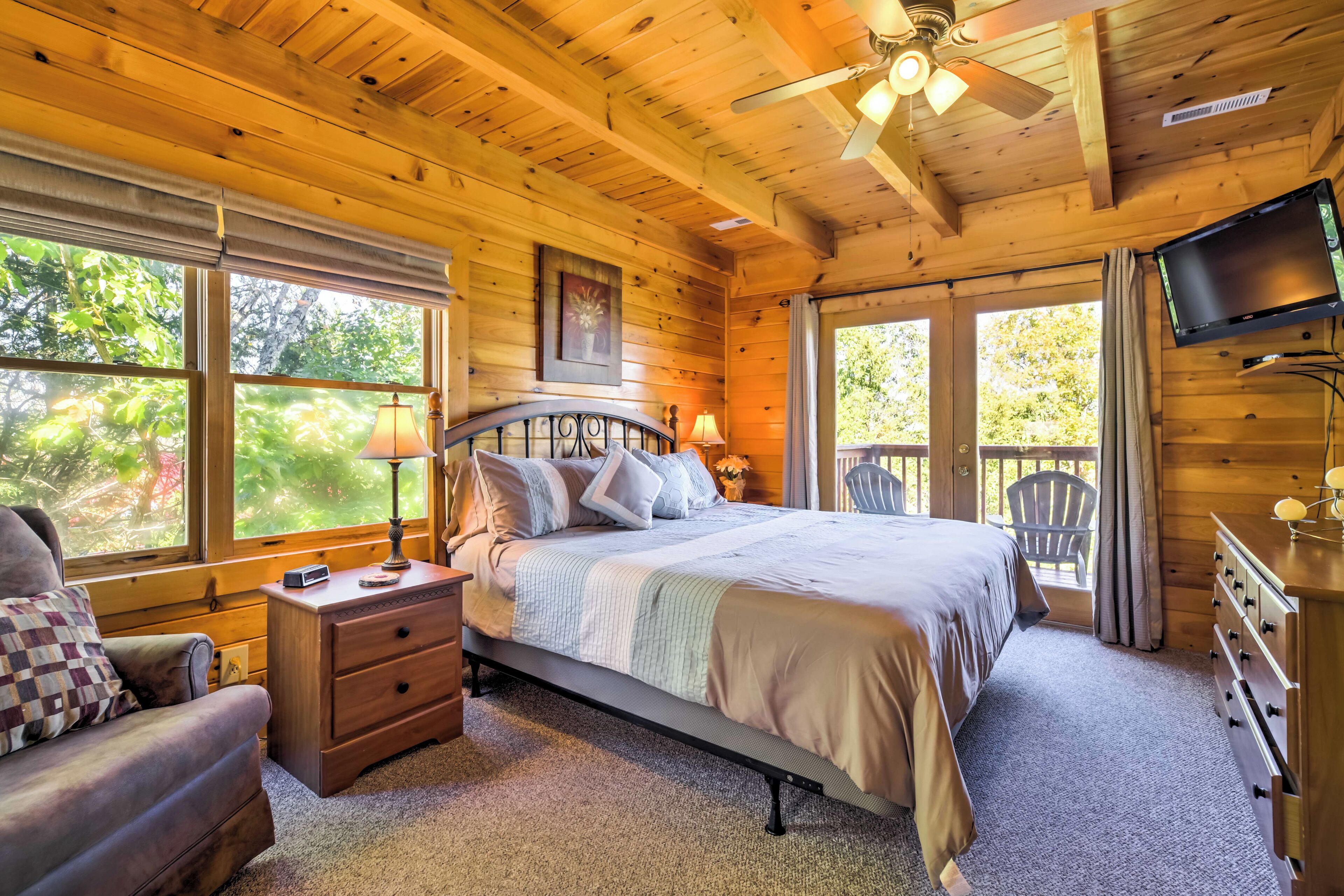 House (2 Bedrooms) | Interior