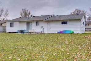 House (3 Bedrooms) | Interior - Cozy Sioux Falls Home - 7 Mi to Downtown! (Sioux Falls)