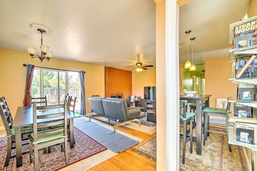 5 Mi to Levis Stadium: Pet-friendly Getaway! - Fruitdale, CA